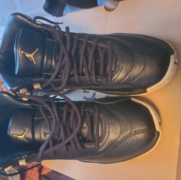 Jordan 12 wm sz8.5 - Picture 2 of 2